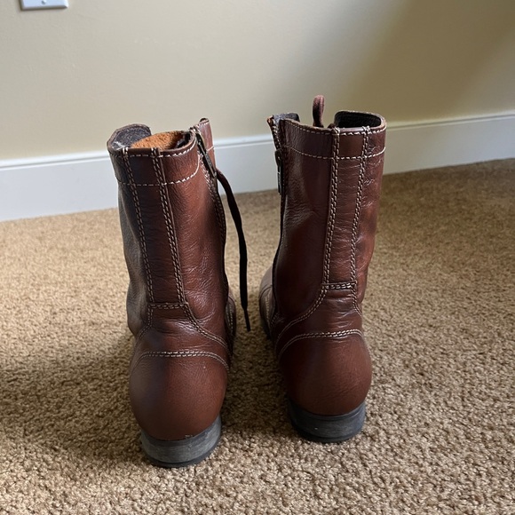 Steve Madden Combat Boots - Picture 5 of 6